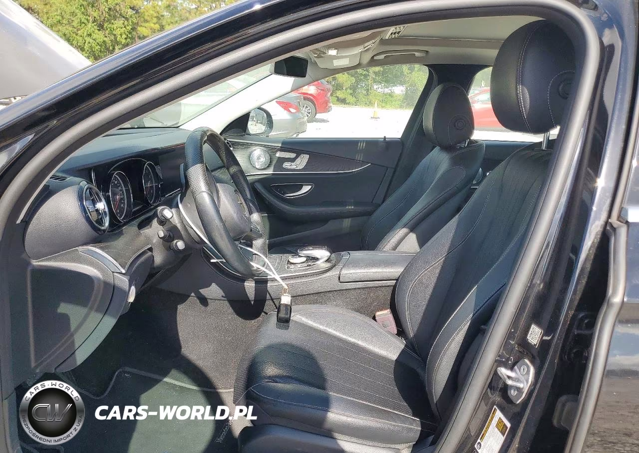 2018 Mercedes-Benz E 300 VIN:WDDZF4JBXJA303818 - 7