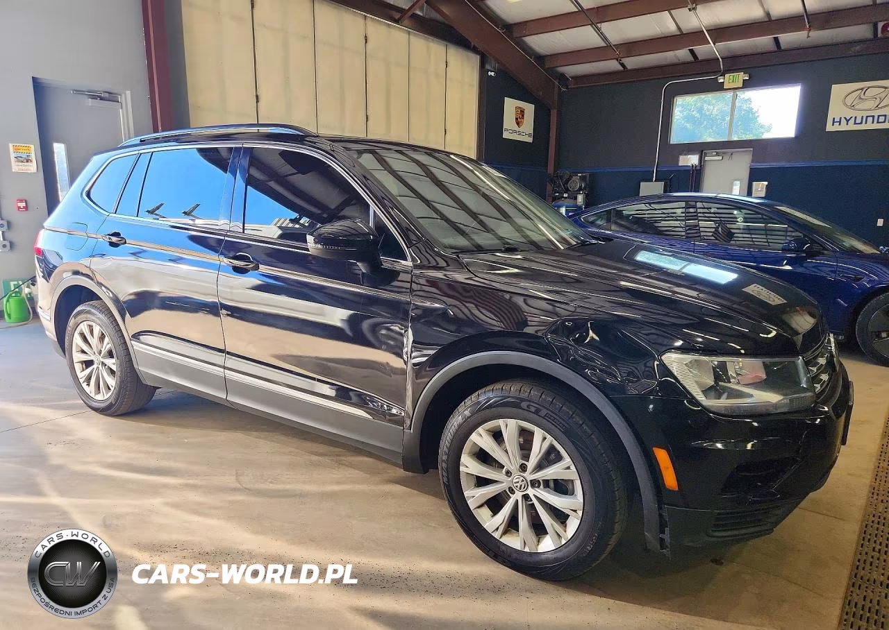2018 Volkswagen Tiguan Se VIN:3VV2B7AX8JM084771 - 4