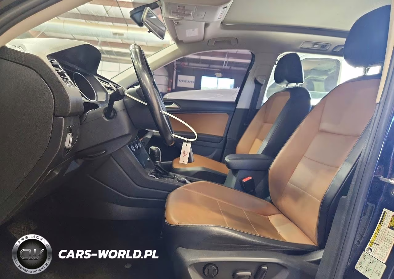 2018 Volkswagen Tiguan Se VIN:3VV2B7AX8JM084771 - 7
