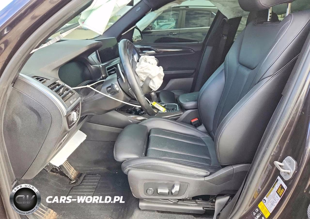 2022 BMW X3 xDrive30I VIN:5UX53DP09N9K77161 - 7