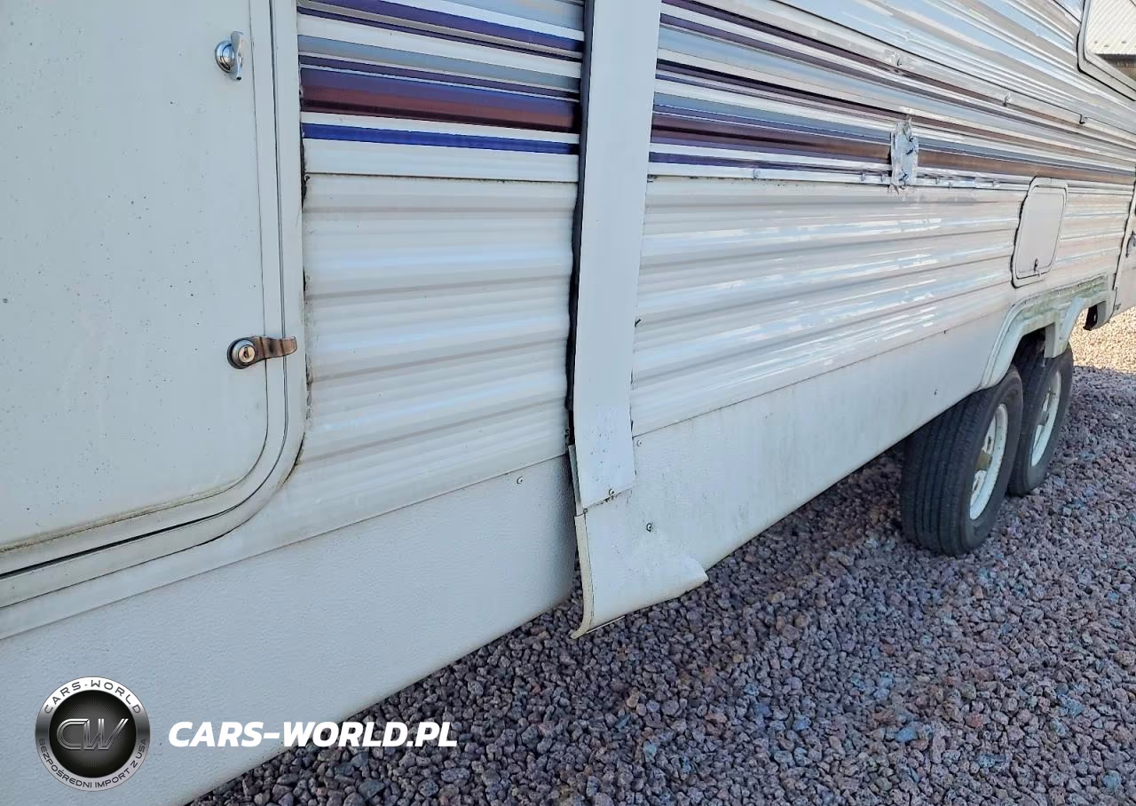 2002 Keystone Hornet Camper VIN:4YDF2852327303925 - 9