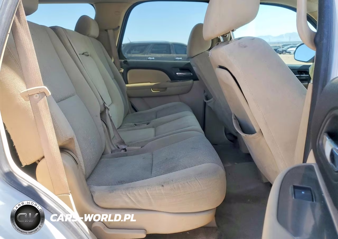 2007 Chevrolet Tahoe C1500 VIN:1GNFC13J37J130524 - 11