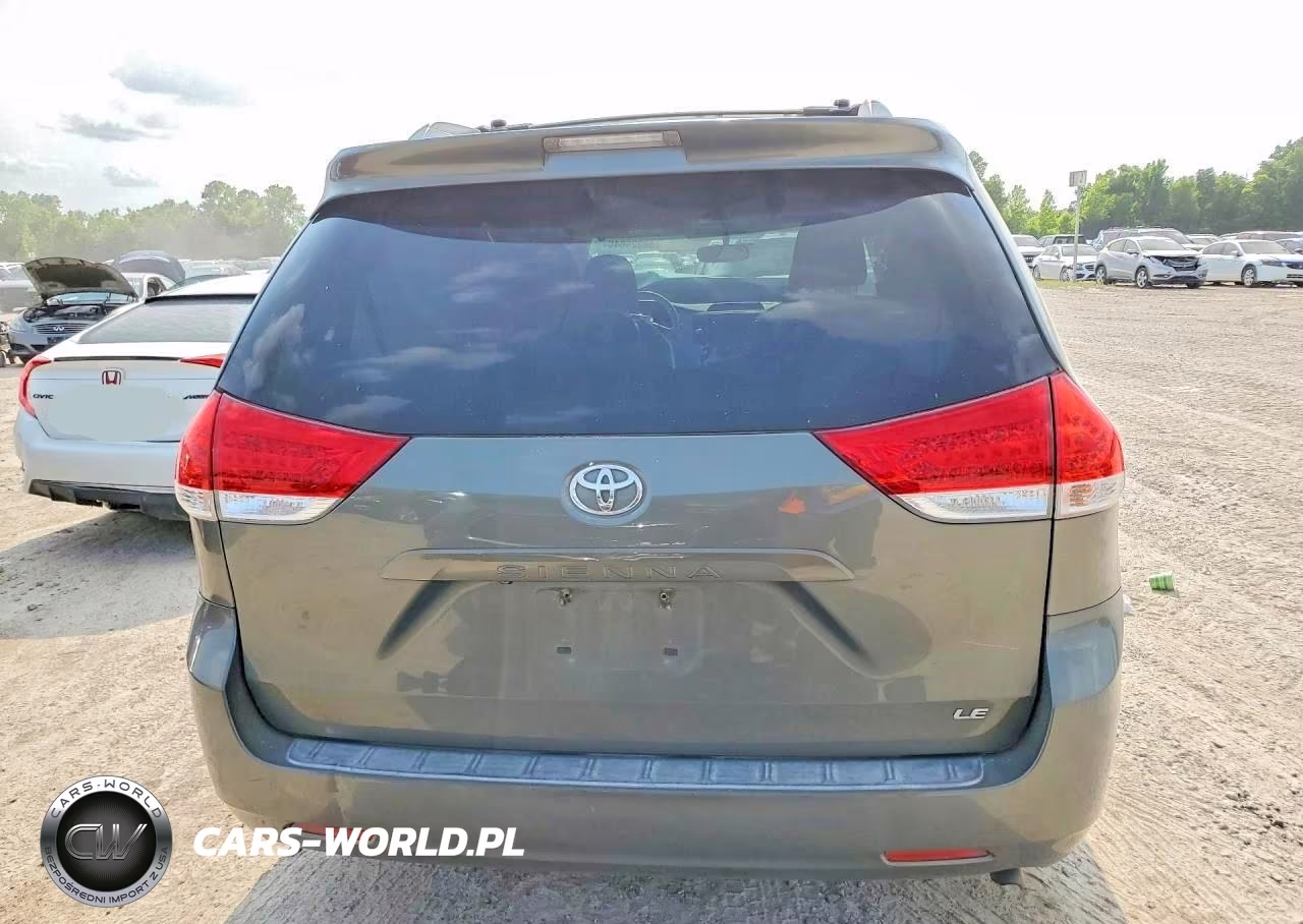 2012 Toyota Sienna Le VIN:5TDKK3DC9CS266160 - 7
