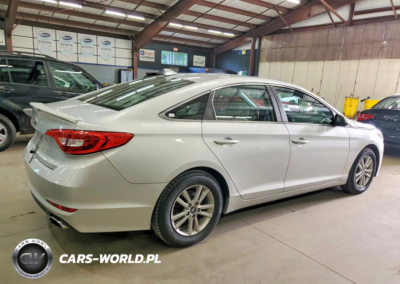 2016 Hyundai Sonata Se VIN:5NPE24AF2GH387190 - 3