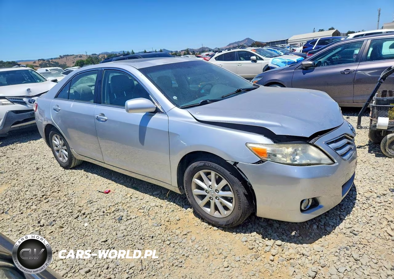 2010 Toyota Camry Xle V6 VIN:JTNBK3EK5A3047180 - 4