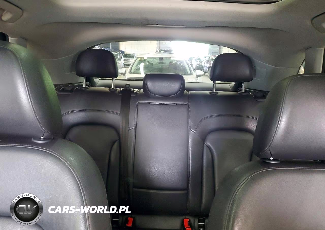 2015 Audi Q3 Prestige VIN:WA1GFCFSXFR010766 - 10