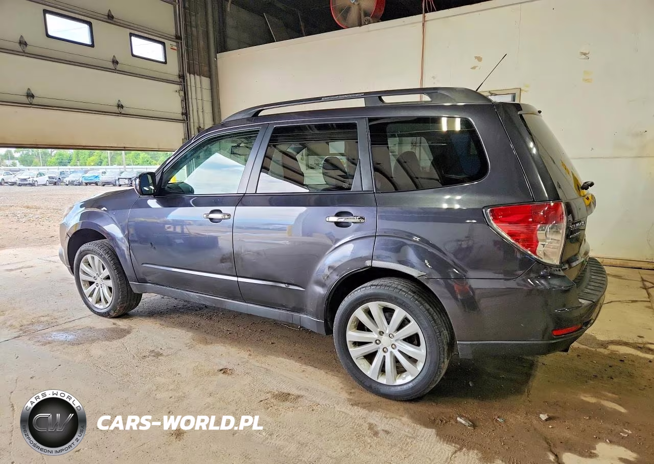 2011 Subaru Forester Limited VIN:JF2SHBEC2BH708725 - 2