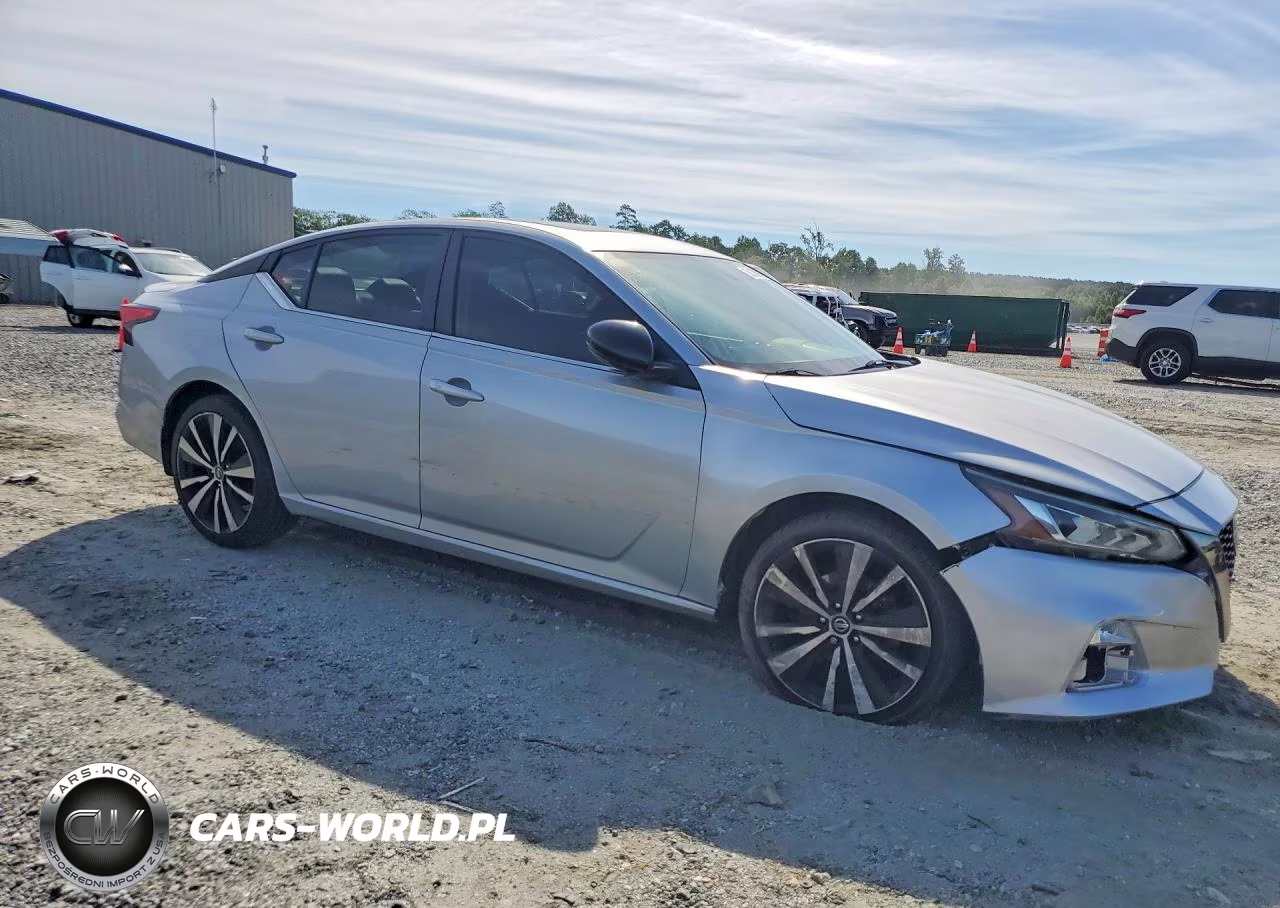 2019 Nissan Altima Sr VIN:1N4BL4CV3KN320147 - 4