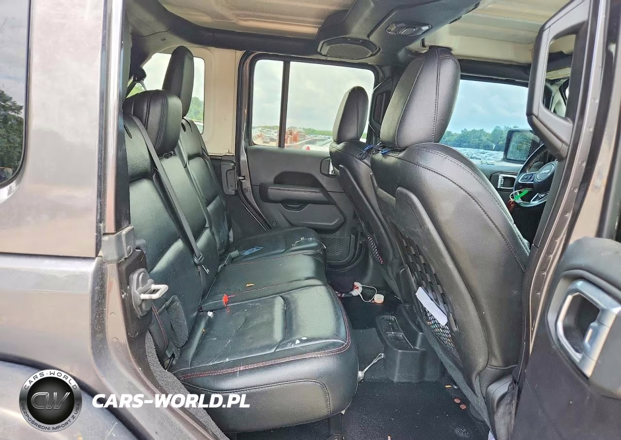 2019 Jeep Wrangler Unlimited Rubicon VIN:1C4HJXFG3KW663804 - 10