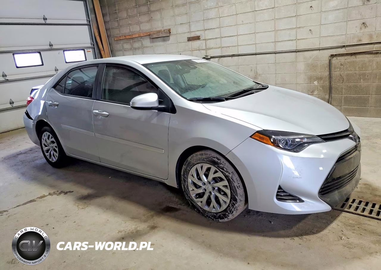 2019 Toyota Corolla Le VIN:2T1BURHE0KC129009 - 4