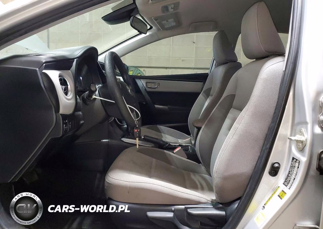2019 Toyota Corolla Le VIN:2T1BURHE0KC129009 - 7