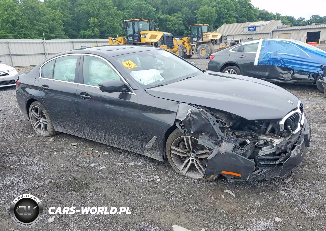 2021 BMW 530 Xi VIN:WBA13BJ02MWX19403 - 4