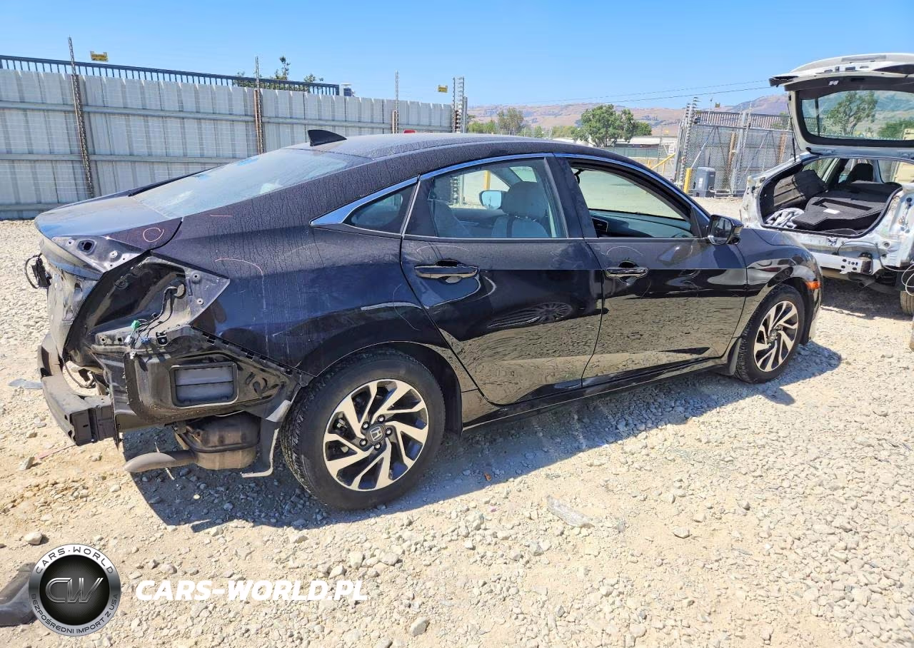 2017 Honda Civic Ex VIN:2HGFC2F82HH510806 - 3