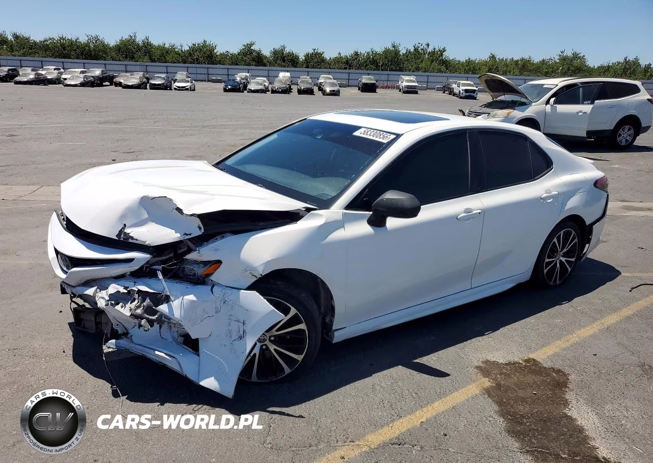 2020 Toyota Camry Se