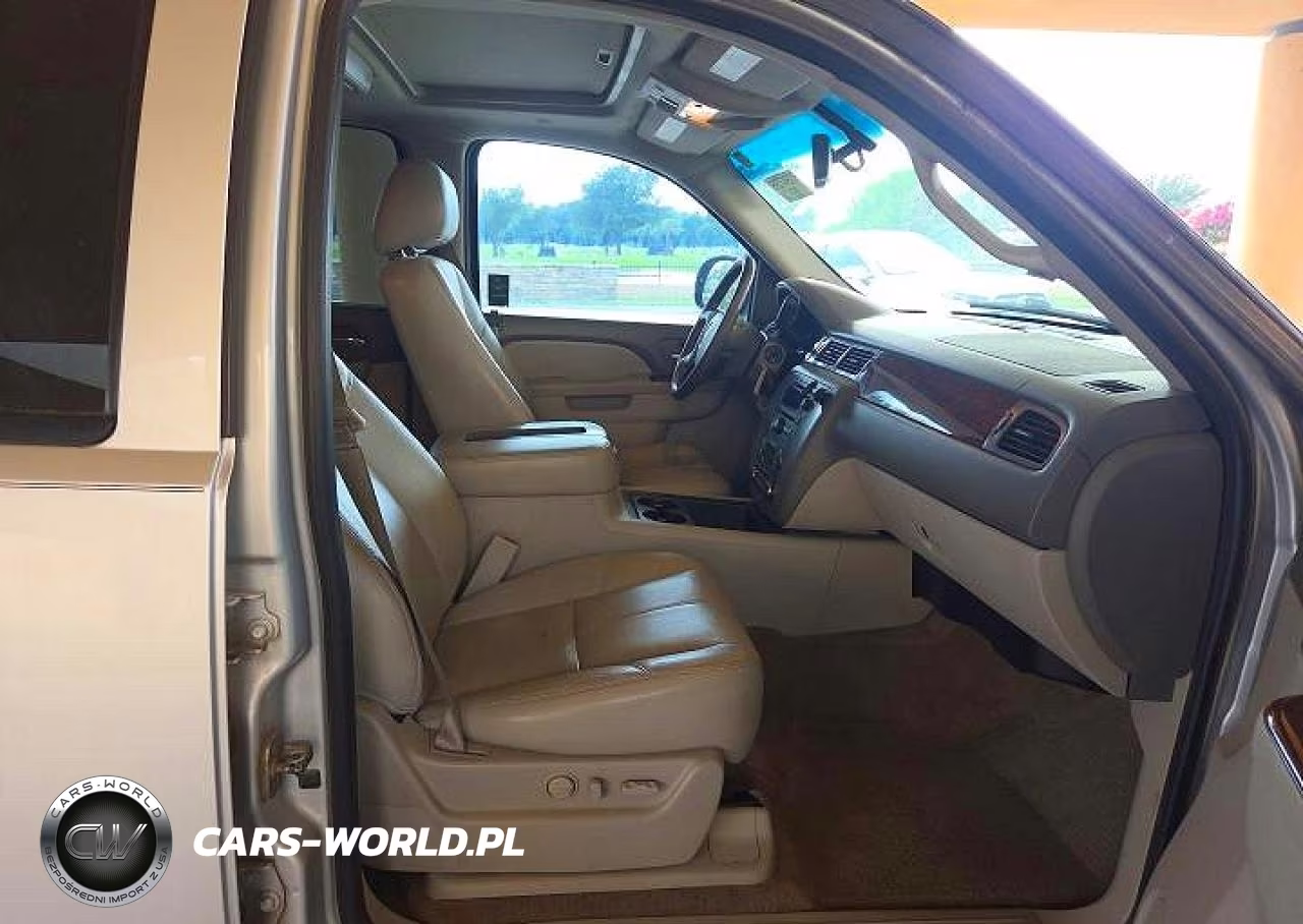 2013 GMC Yukon Xl K1500 Slt VIN:1GKS2KE73DR329463 - 5