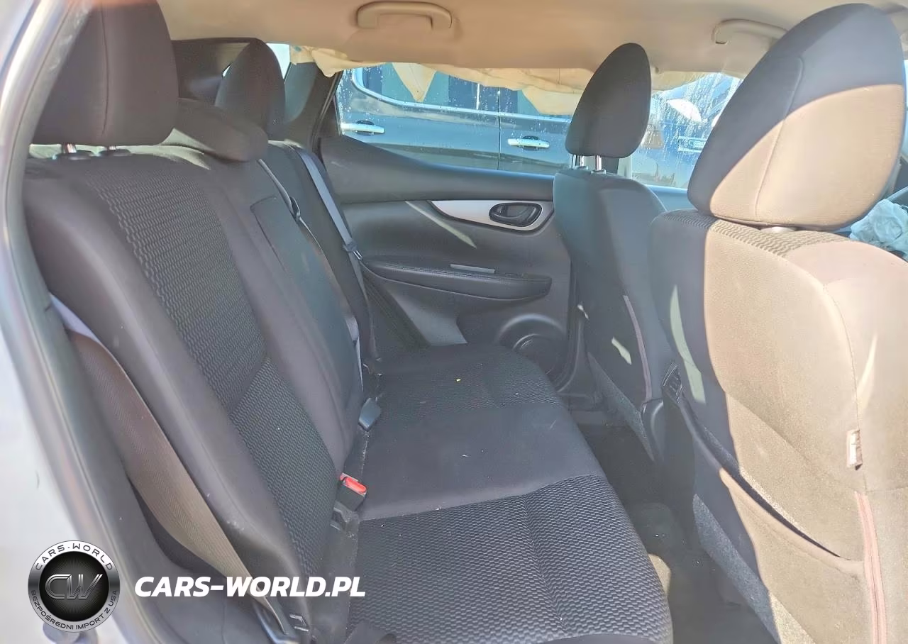 2017 Nissan Rogue Sport S VIN:JN1BJ1CP5HW025685 - 10