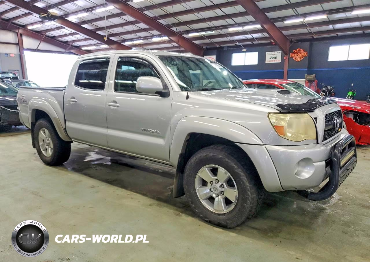 2011 Toyota Tacoma Double Cab VIN:5TFLU4EN0BX018277 - 4