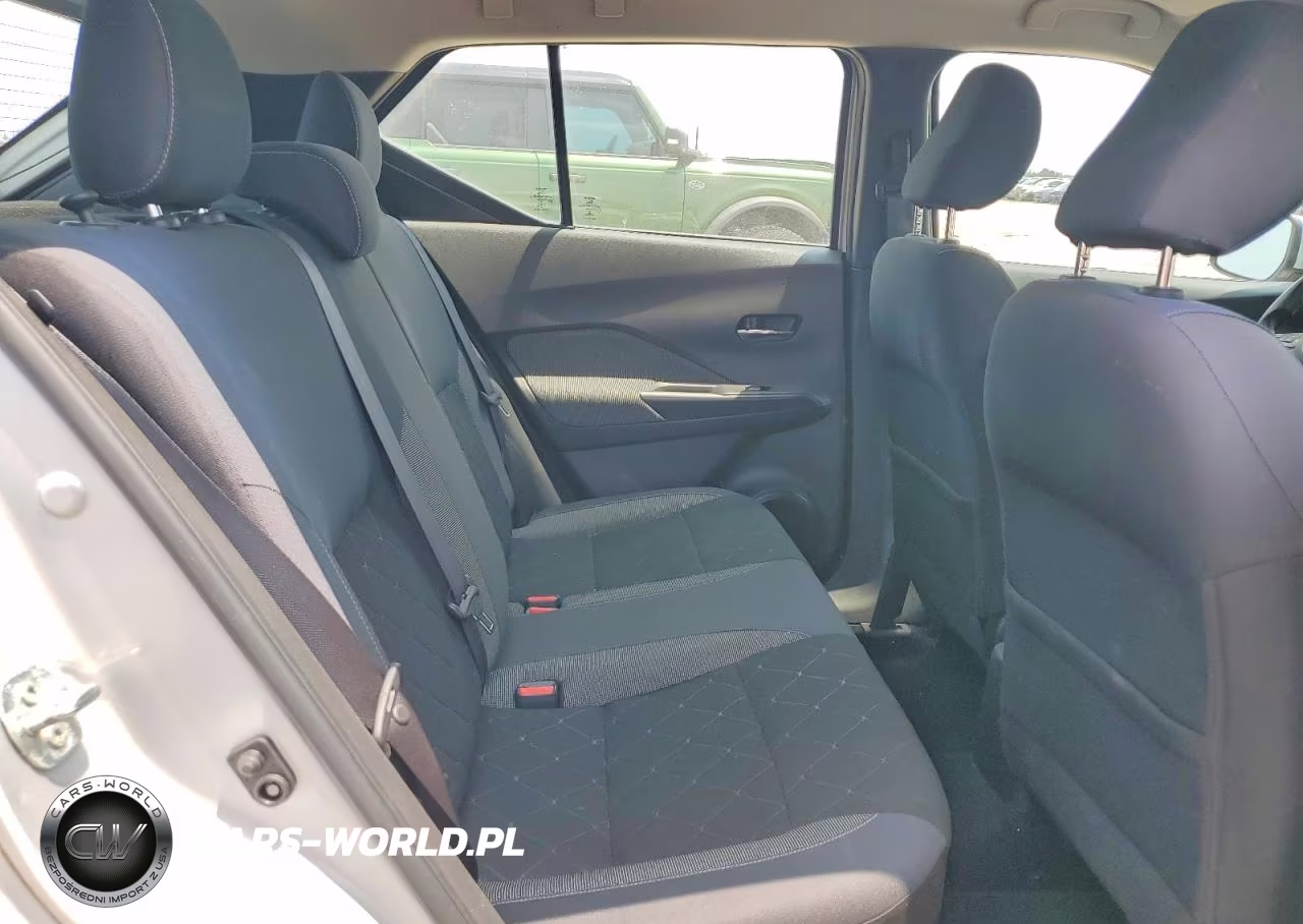 2019 Nissan Kicks Sv VIN:3N1CP5CU4KL548838 - 10