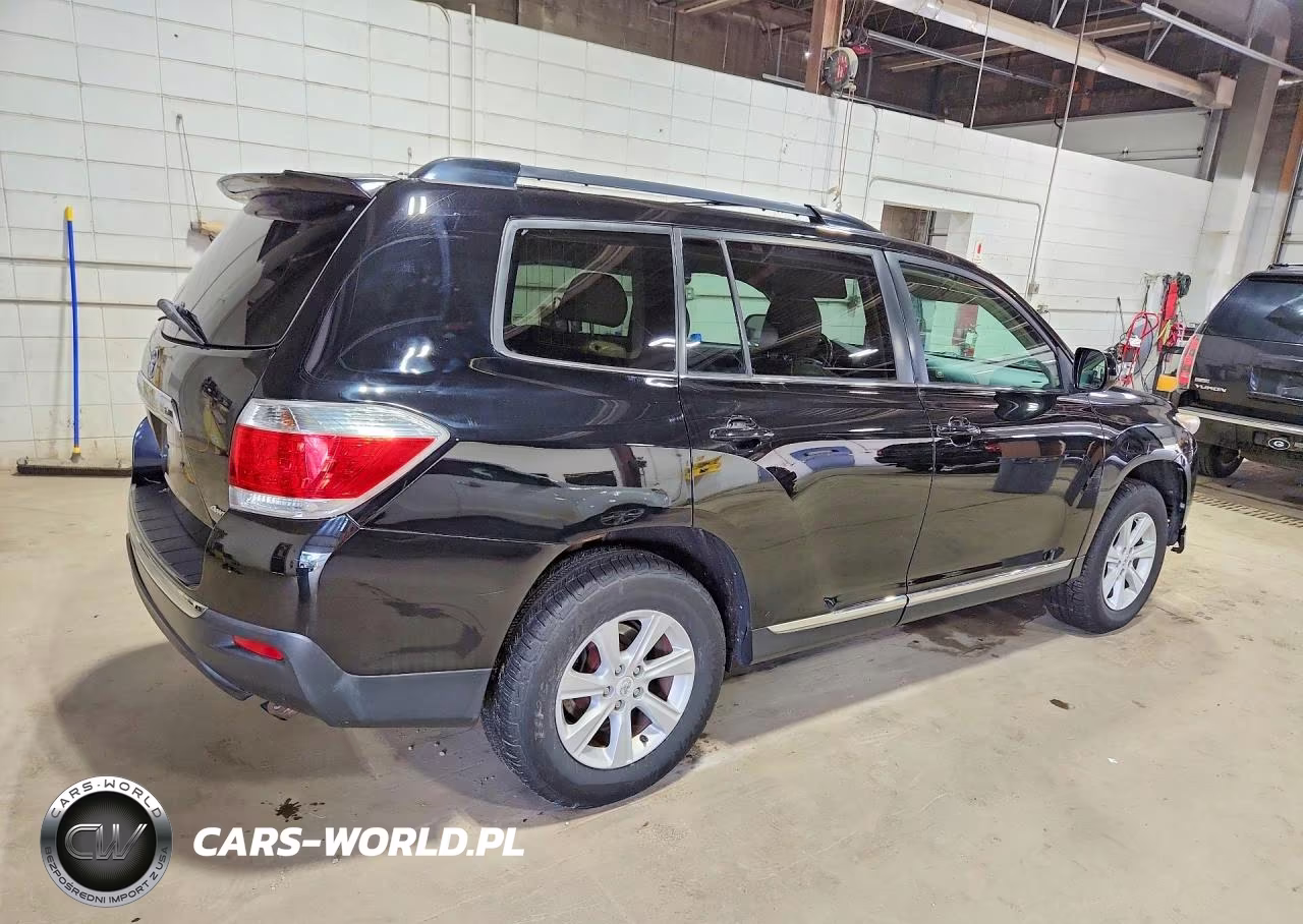 2012 Toyota Highlander Se VIN:5TDBK3EH3CS114787 - 3