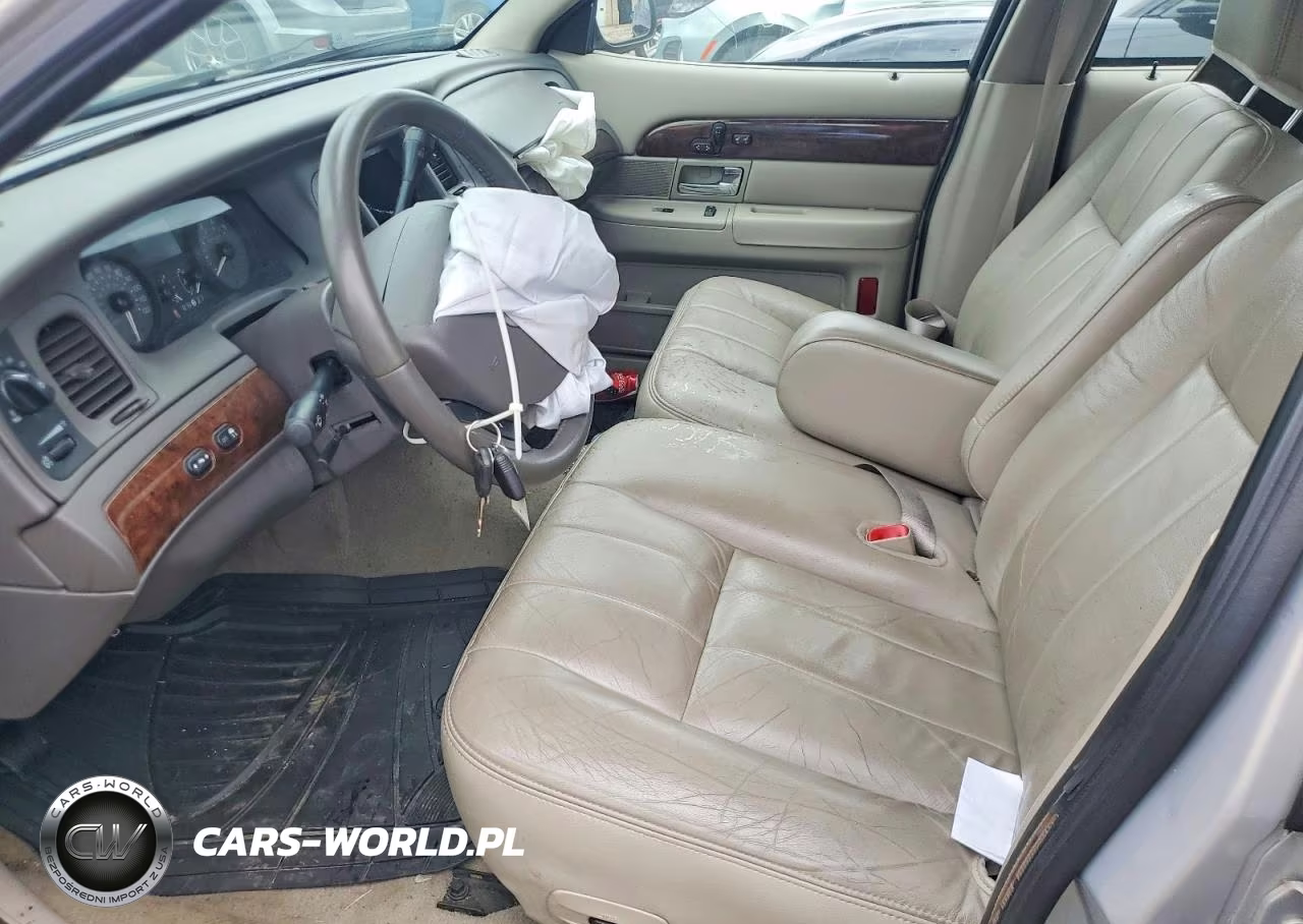 2010 Mercury Grand Marquis Ls VIN:2MEBM7FV8AX602414 - 7