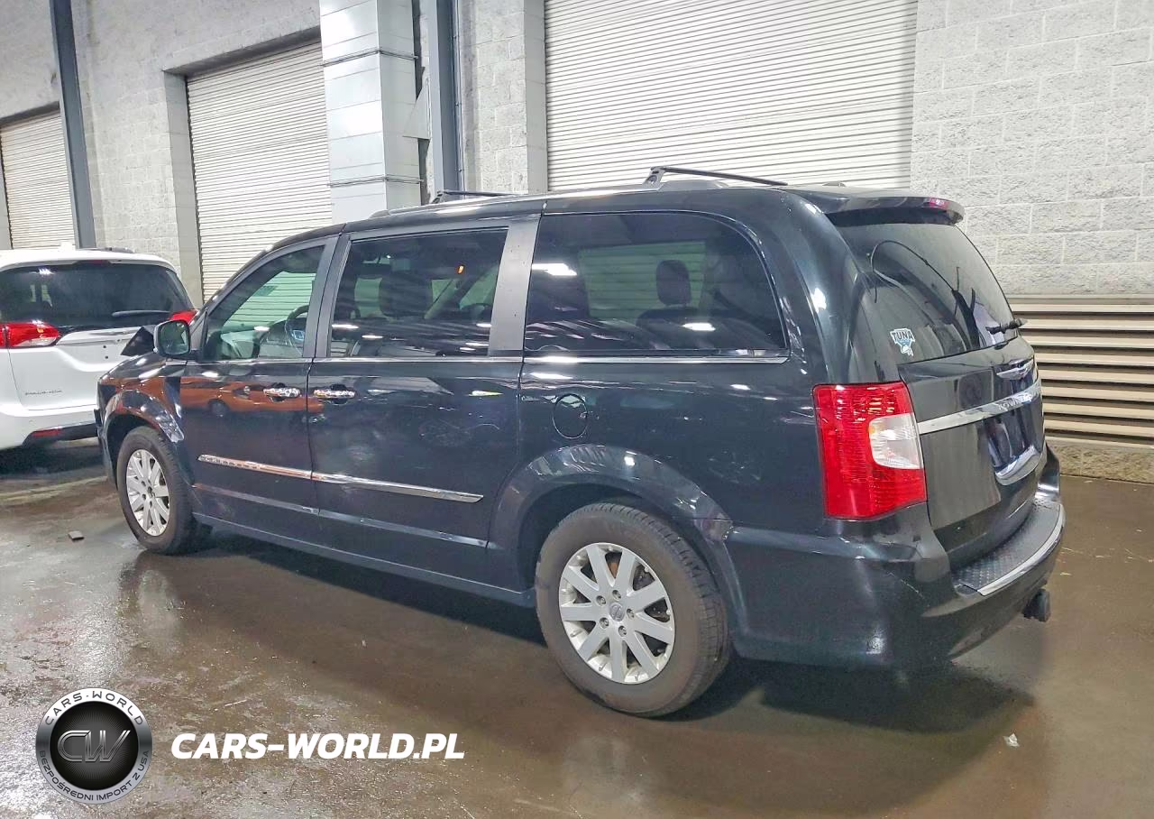 2016 Chrysler Town & Country Limited Platinum VIN:2C4RC1GG1GR240701 - 2