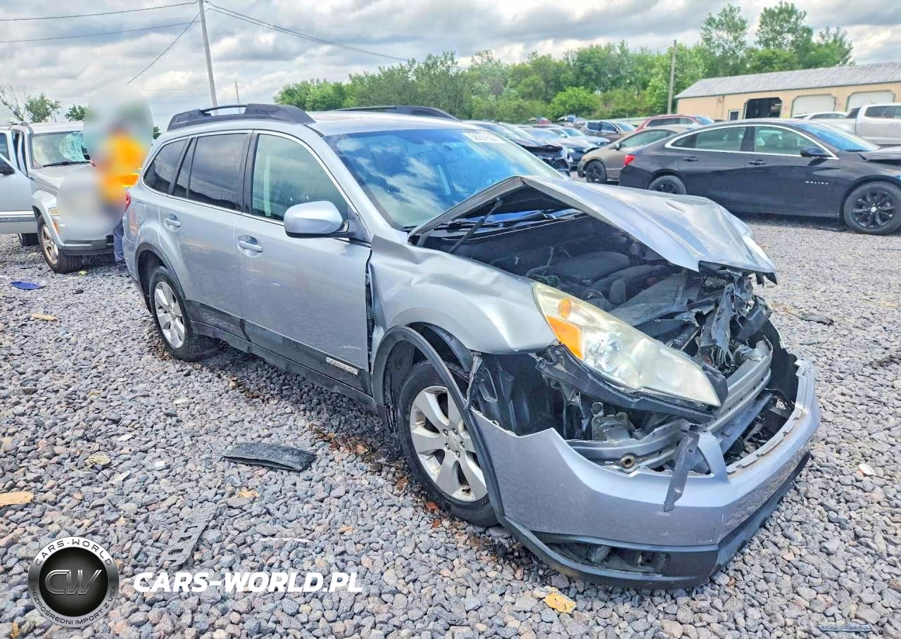 2012 Subaru Outback 2.5I Premium VIN:4S4BRBGC0C3227648 - 4