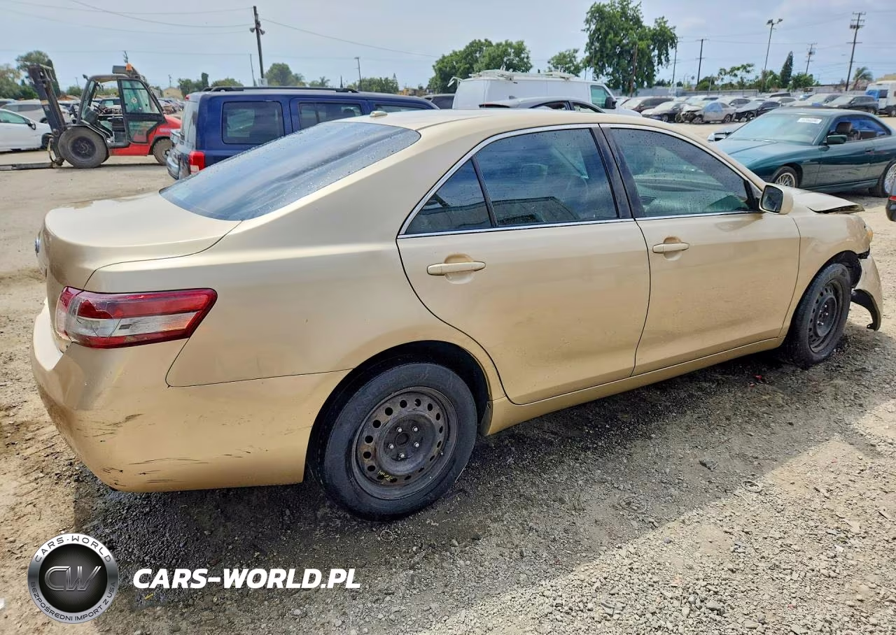 2010 Toyota Camry Le VIN:4T1BF3EK7AU097030 - 3