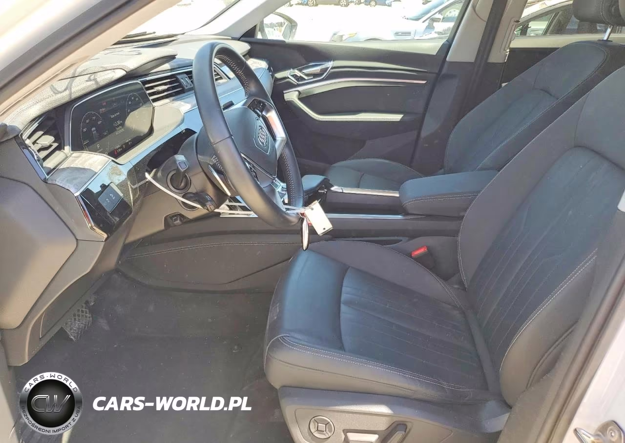 2021 Audi E-Tron Premium VIN:WA1AAAGE4MB022841 - 7