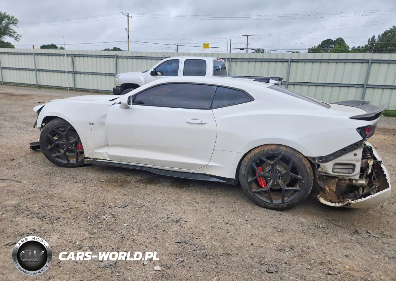 2017 Chevrolet Camaro Lt VIN:1G1FB1RX5H0151057 - 2