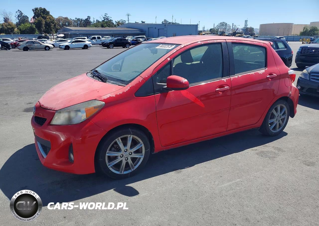 2012 Toyota Yaris 5-Door Se