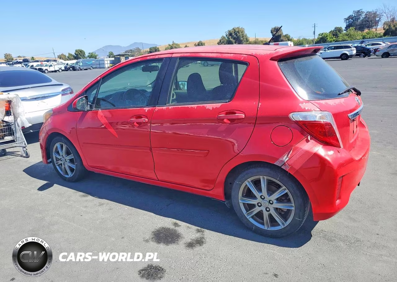 2012 Toyota Yaris 5-Door Se VIN:JTDKTUD3XCD541744 - 2