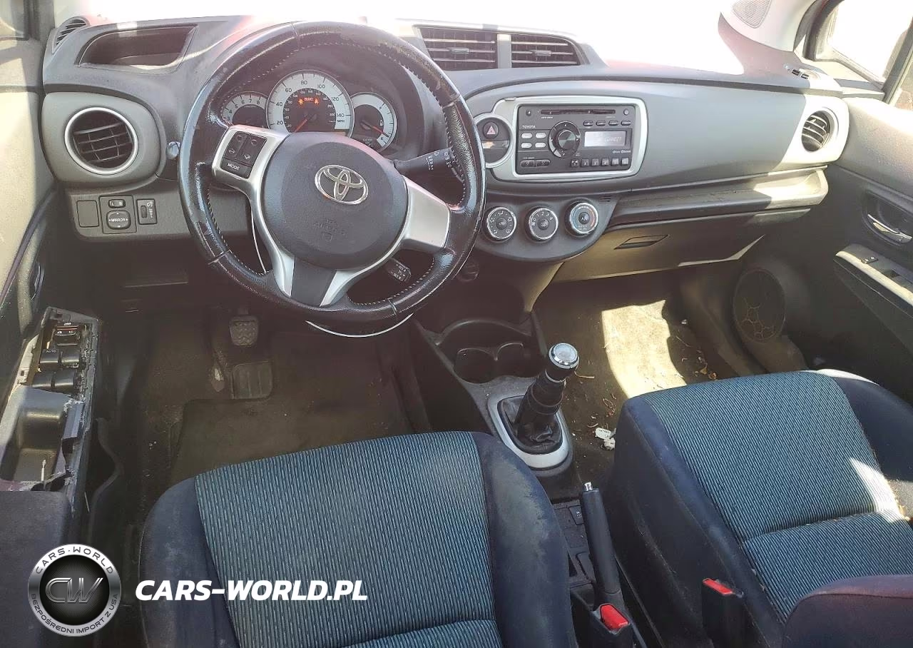 2012 Toyota Yaris 5-Door Se VIN:JTDKTUD3XCD541744 - 8