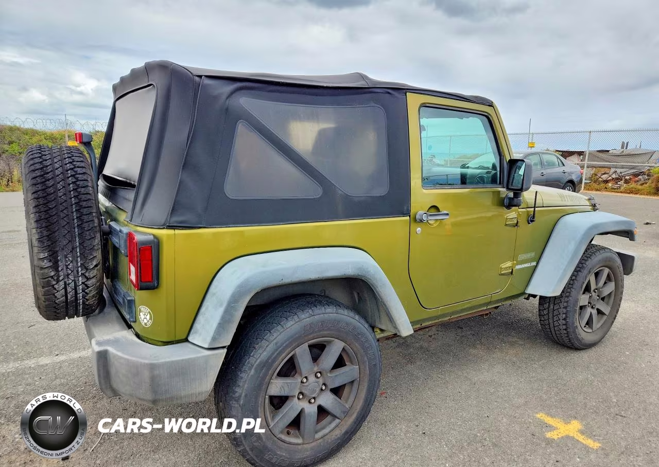 2010 Jeep Wrangler Sport VIN:1J4AA2D16AL207681 - 3