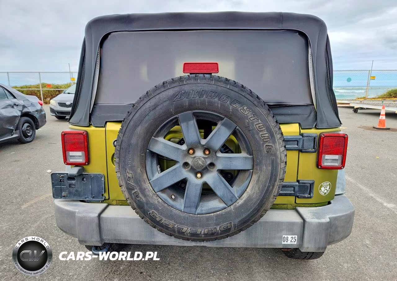 2010 Jeep Wrangler Sport VIN:1J4AA2D16AL207681 - 6