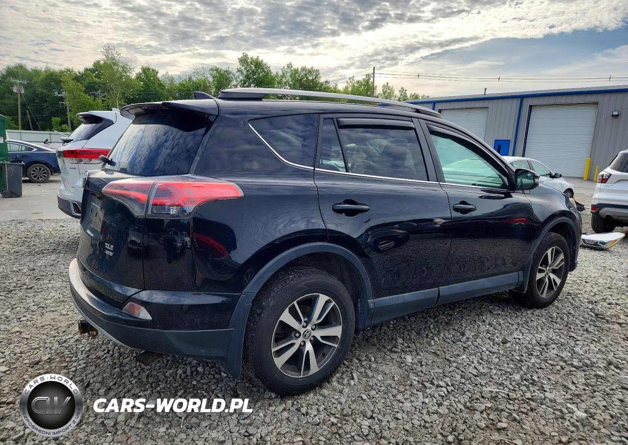 2017 Toyota Rav4 Xle VIN:2T3RFREV0HW578914 - 3