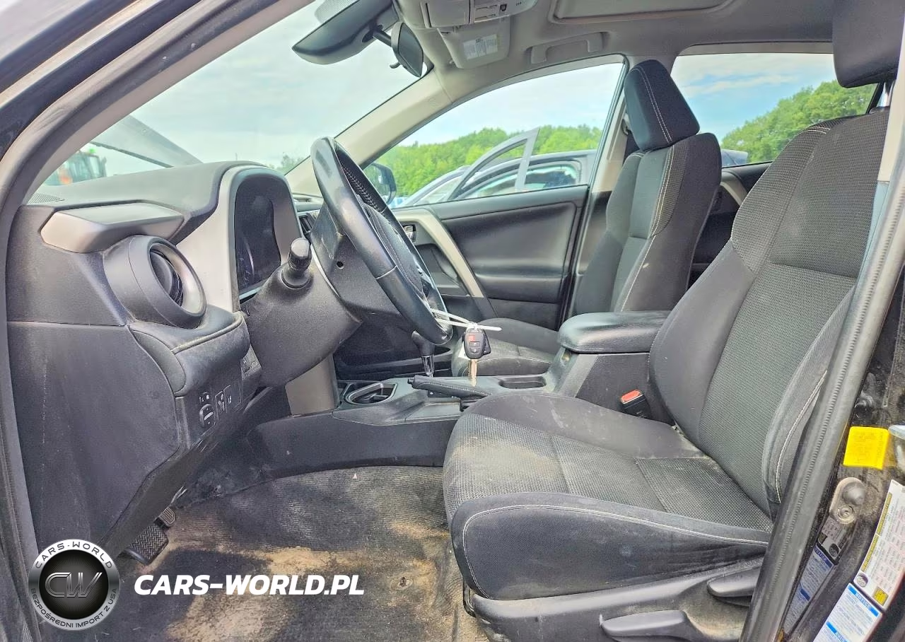 2017 Toyota Rav4 Xle VIN:2T3RFREV0HW578914 - 7