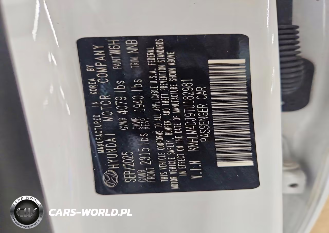 2026 Hyundai Elantra Hybrid Blue VIN:KMHLM4DJ9TU182981 - 13