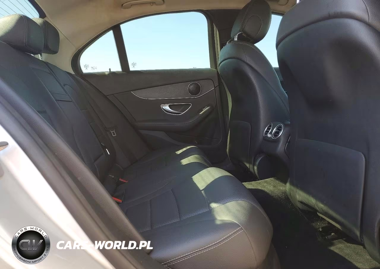 2020 Mercedes-Benz C 300 VIN:WDDWF8DB1LR532057 - 10