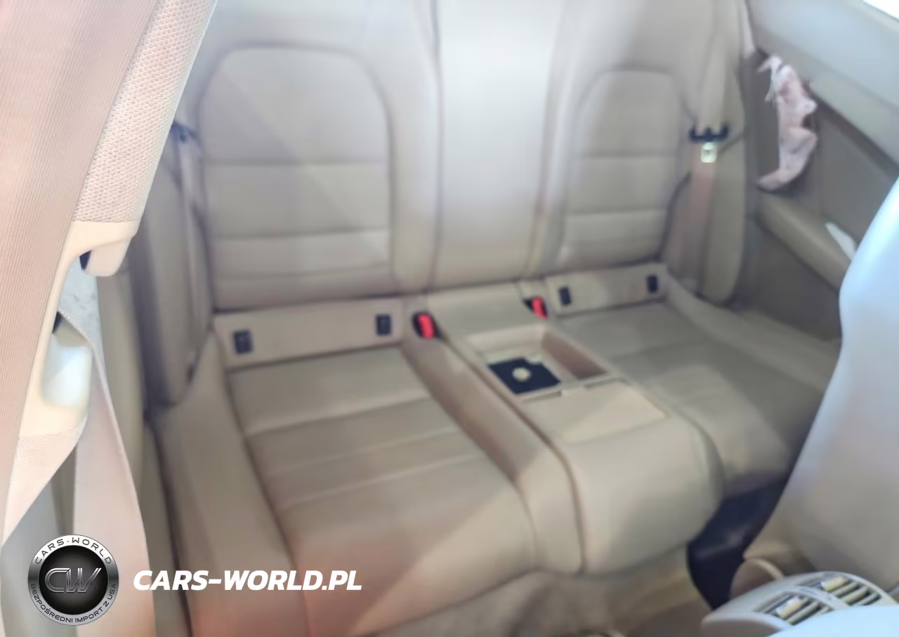 2012 Mercedes-Benz C 250 VIN:WDDGJ4HB5CF925504 - 10