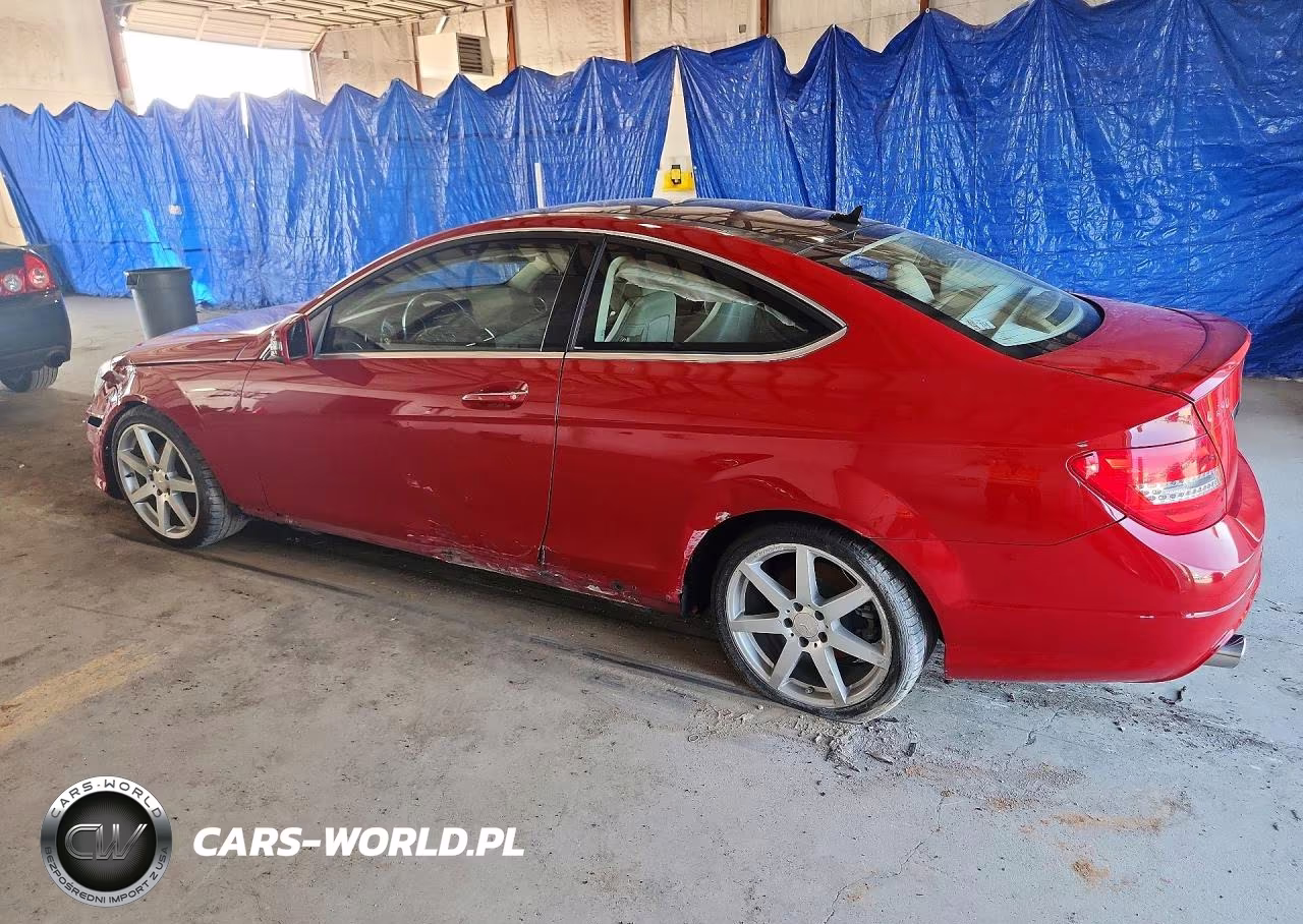 2012 Mercedes-Benz C 250 VIN:WDDGJ4HB5CF925504 - 2