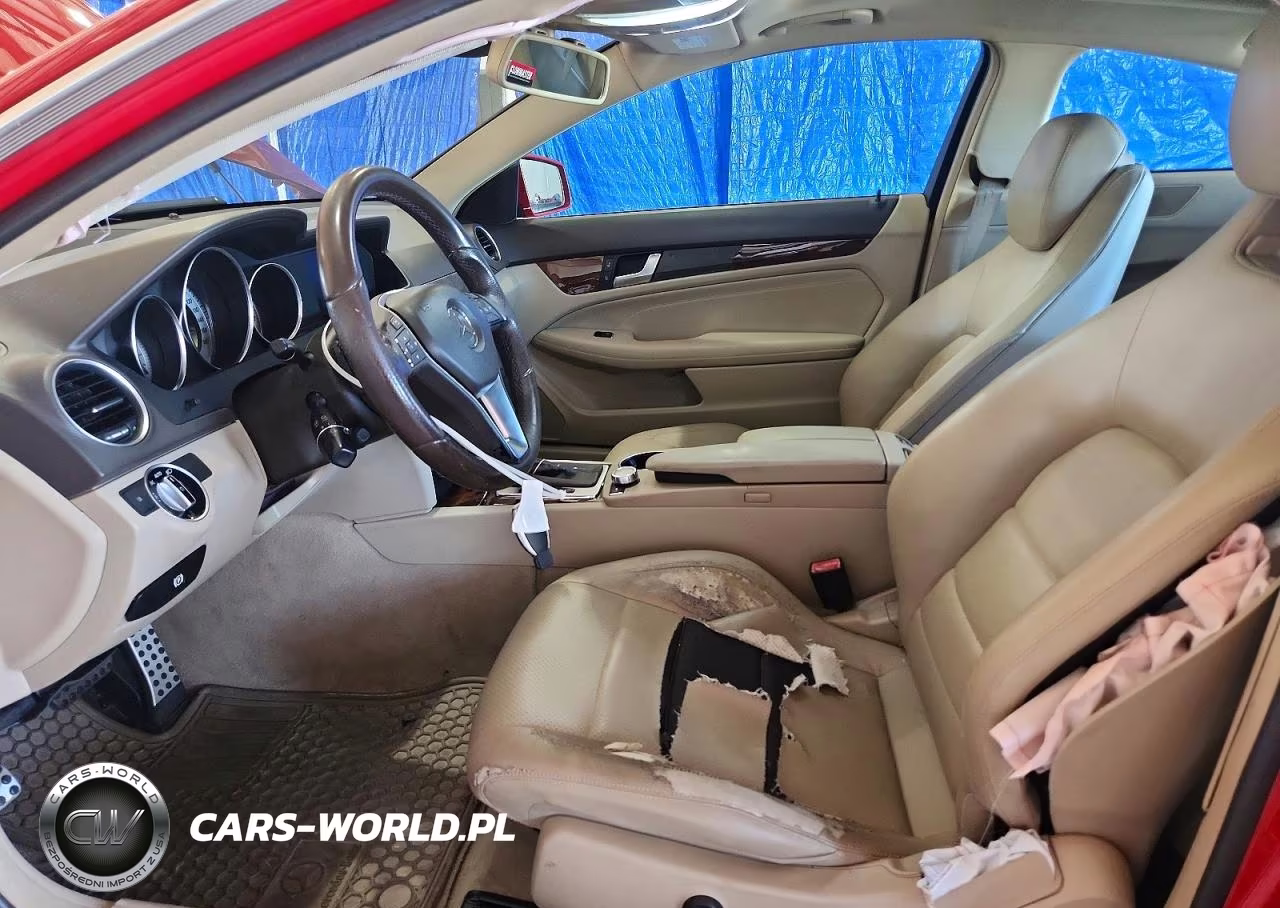 2012 Mercedes-Benz C 250 VIN:WDDGJ4HB5CF925504 - 7