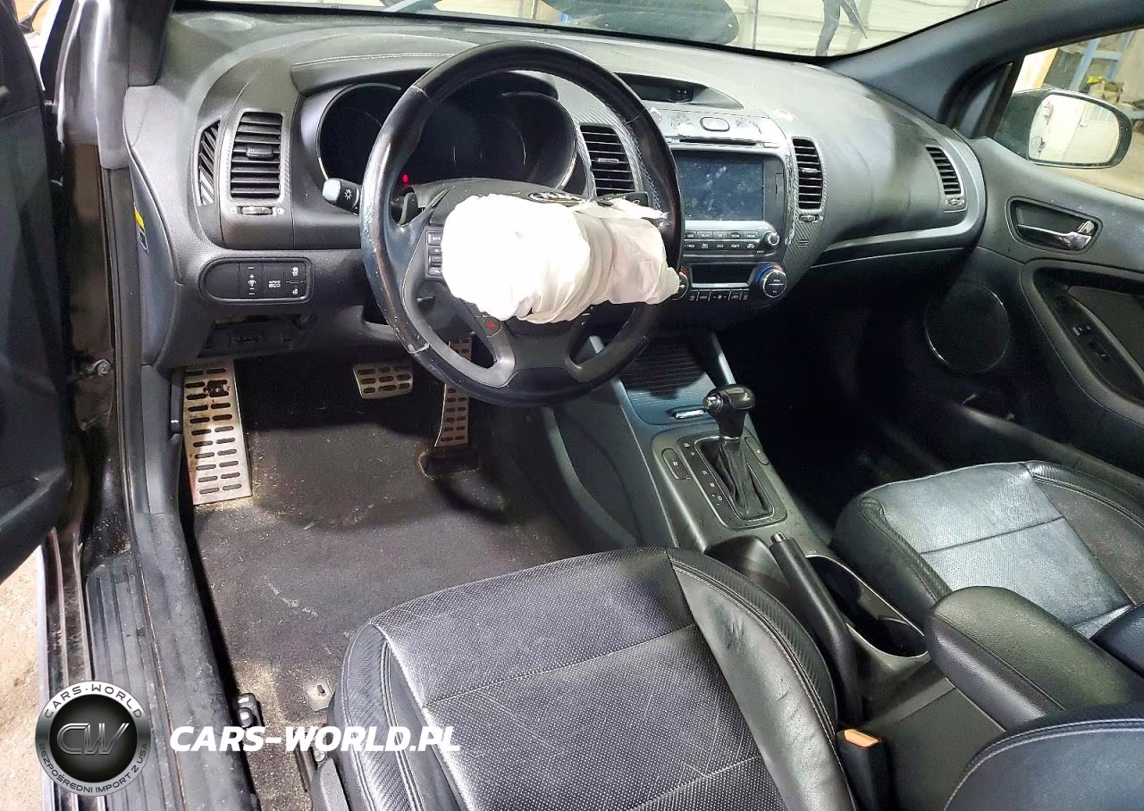 2015 Kia Forte Sx VIN:KNAFZ6A35F5390548 - 8