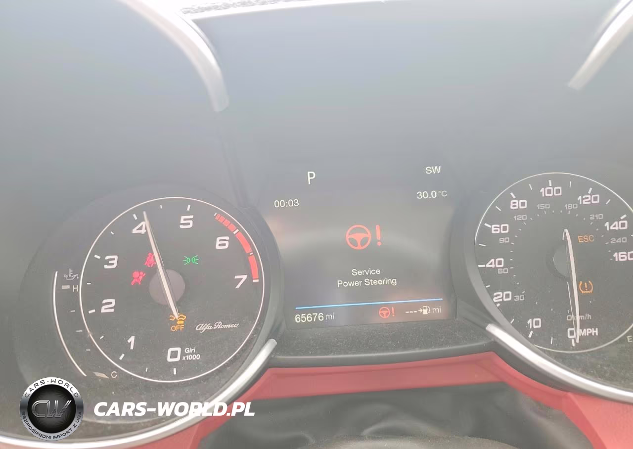 2017 Alfa Romeo Giulia Ti VIN:ZARFAECN2H7552183 - 9