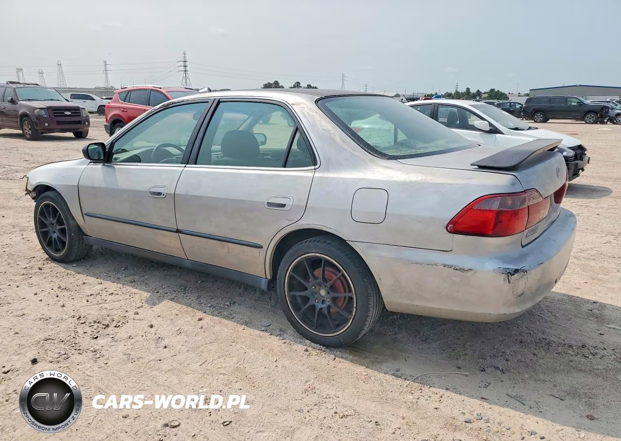 1998 Honda Accord Lx VIN:1HGCG5548WA249300 - 2