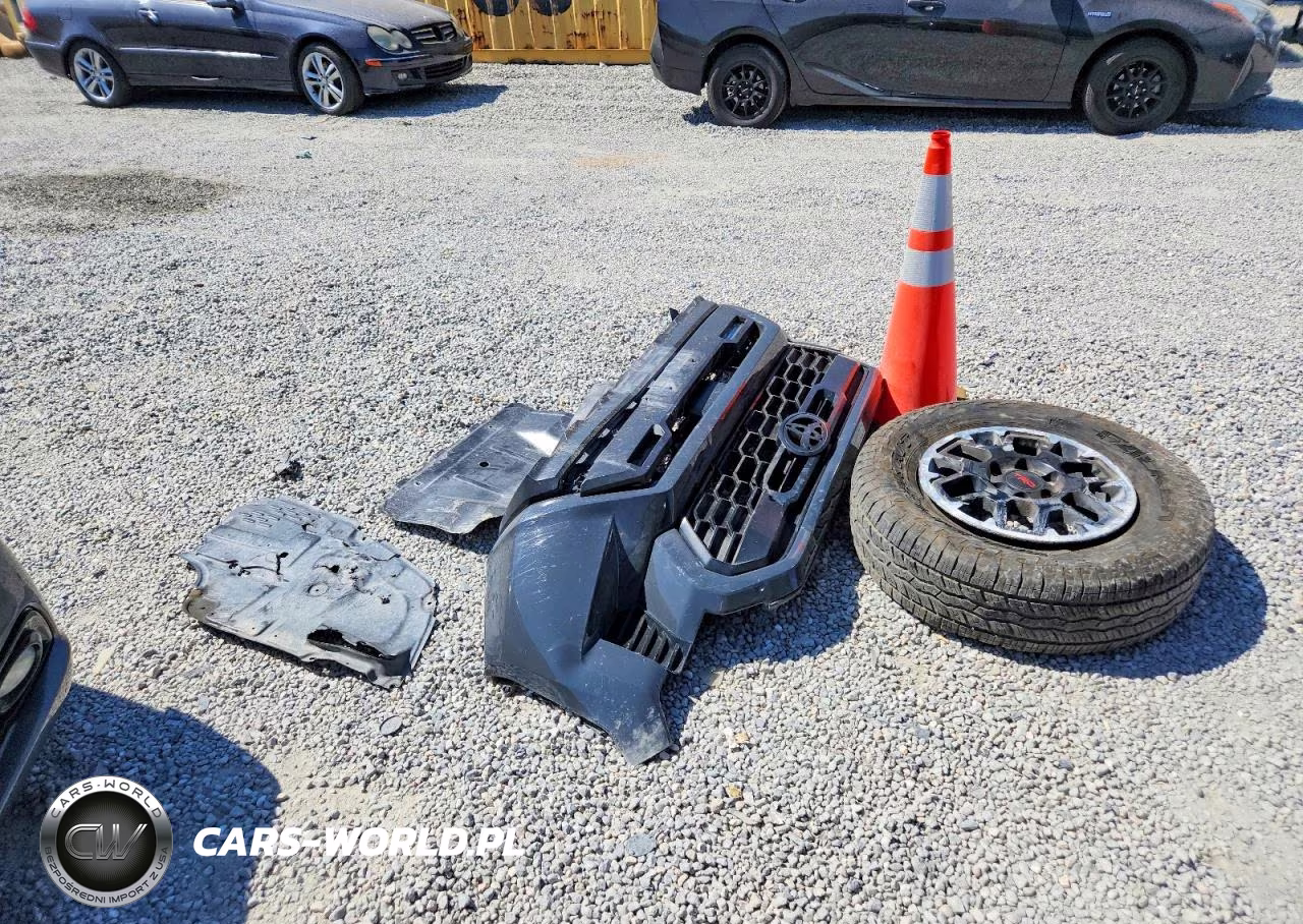 2025 Toyota Tacoma Trd Off-Road Hv VIN:3TYLC5LN4ST051952 - 12