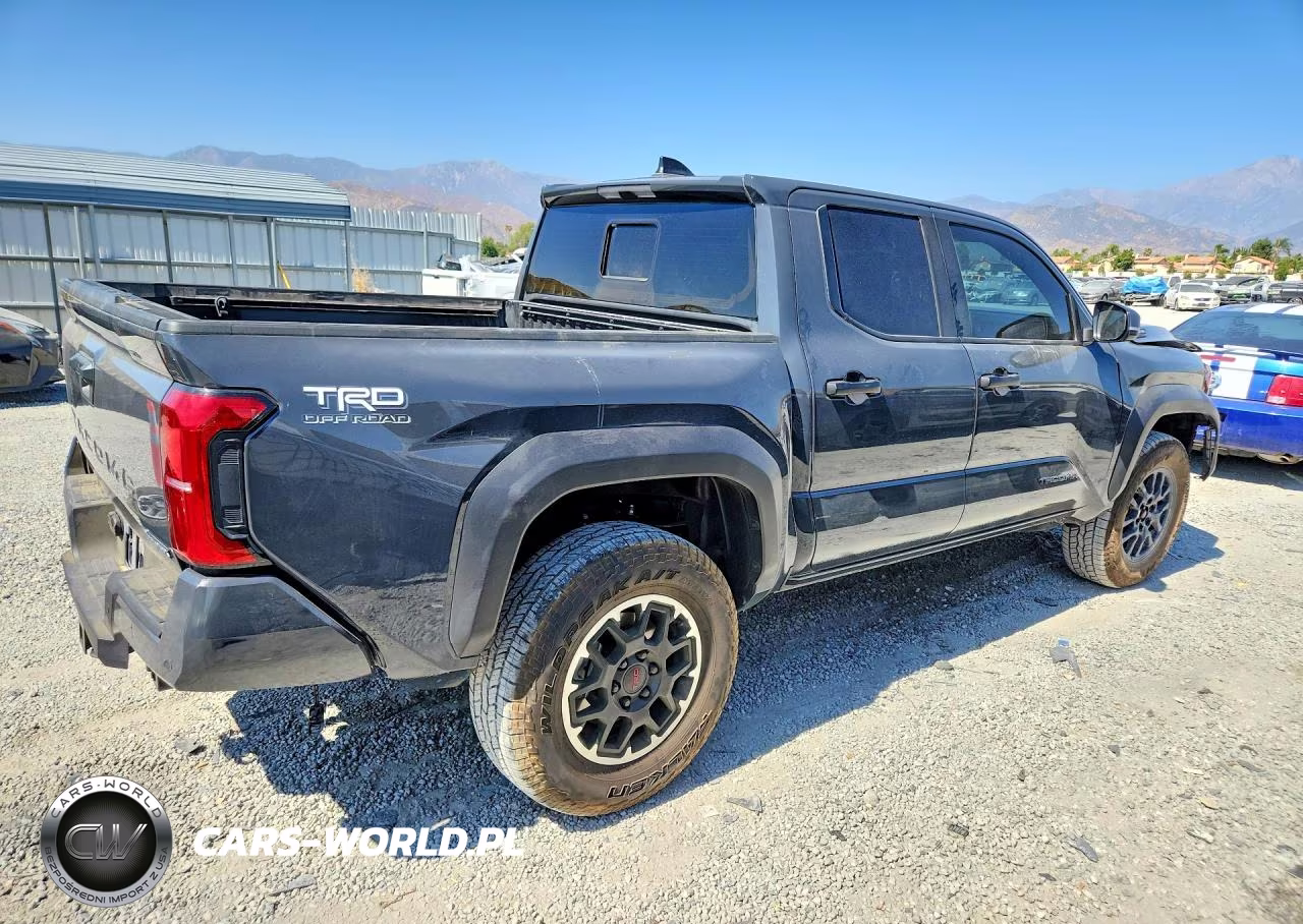 2025 Toyota Tacoma Trd Off-Road Hv VIN:3TYLC5LN4ST051952 - 3