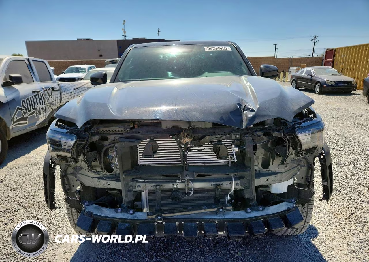 2025 Toyota Tacoma Trd Off-Road Hv VIN:3TYLC5LN4ST051952 - 5