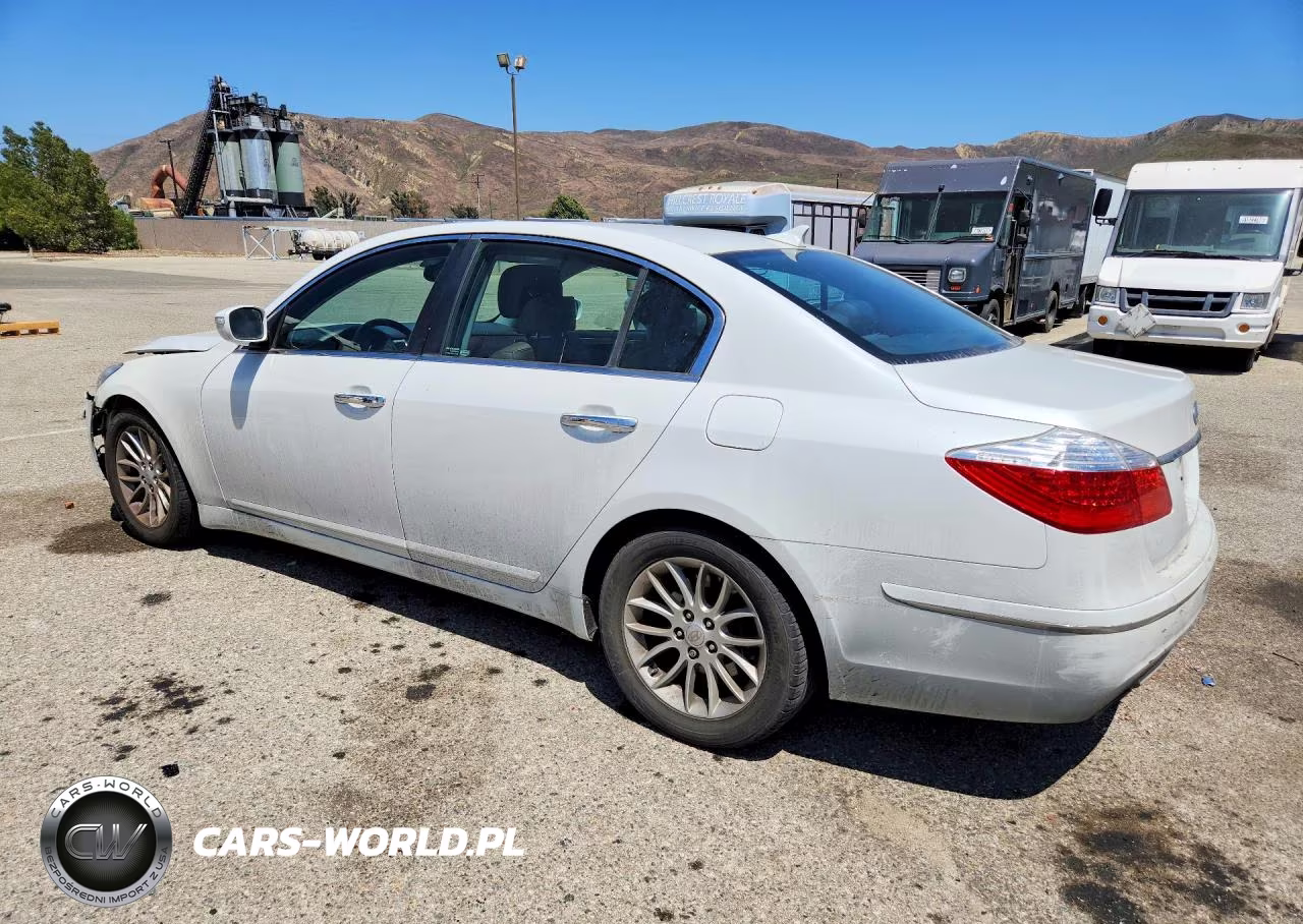 2011 Hyundai Genesis 3.8L VIN:KMHGC4DE0BU115790 - 2