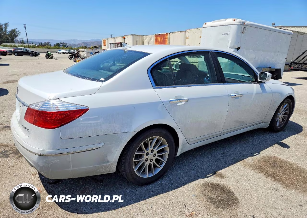 2011 Hyundai Genesis 3.8L VIN:KMHGC4DE0BU115790 - 3