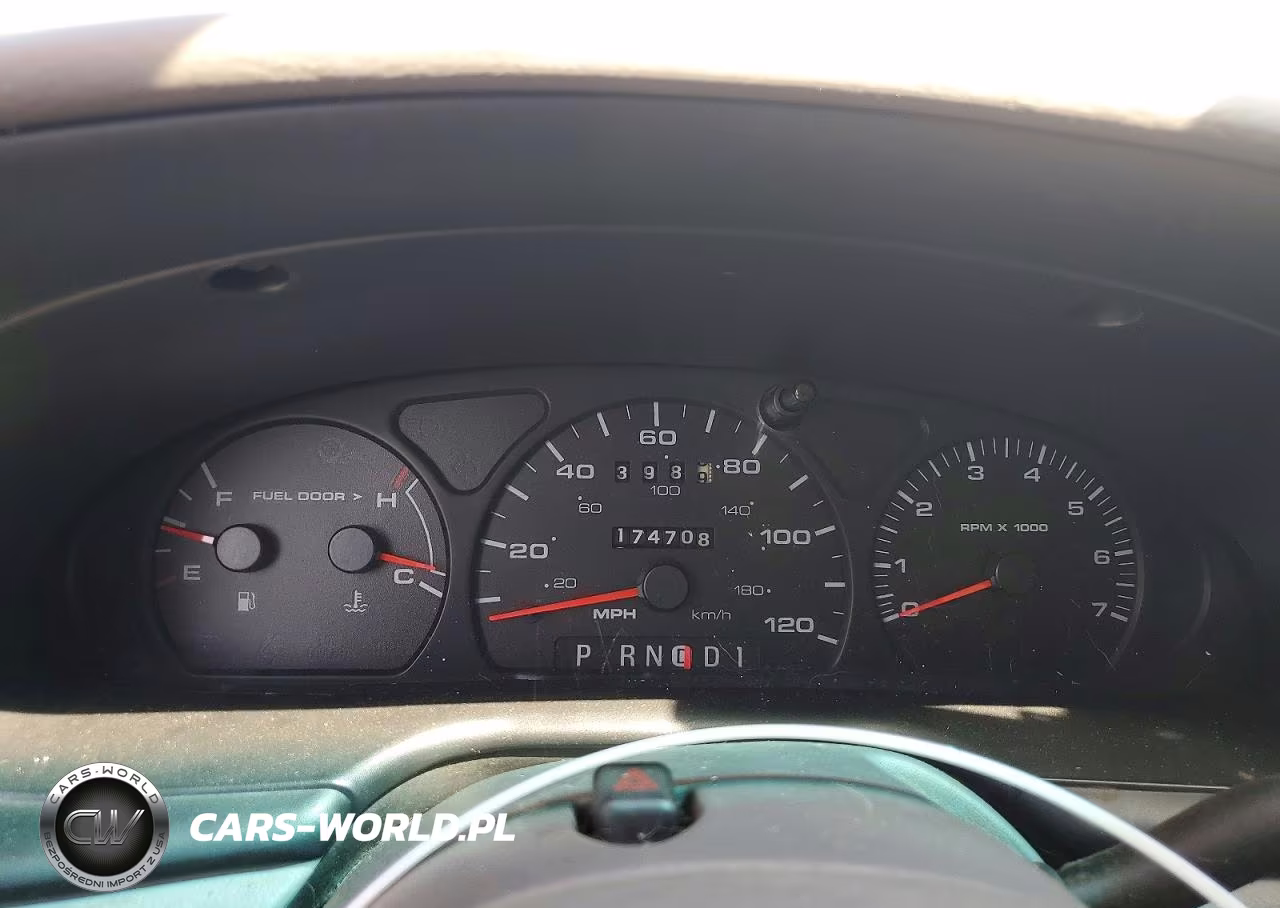 2002 Mercury Sable Gs VIN:1MEFM50U02G640314 - 9